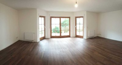 Stilvolle 2-Zimmer-Erdgeschosswohnung mit gehobener Innenausstattung mit EBK in Oberammergau