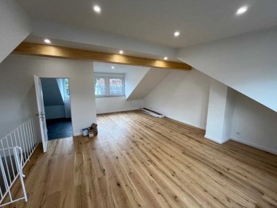 5 Zimmer Reihenmittelhaus mit ca 150m² Wohnfläche und neuer Einbauküche, neuer Dachausbau