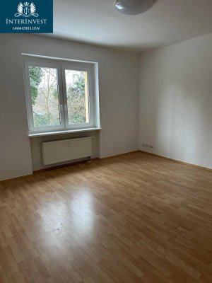 Charmante 3-Zimmer-Erdgeschosswohnung mit Erker in Magdeburg
