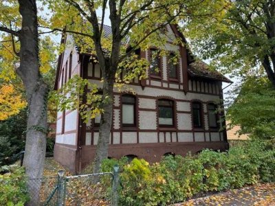 Ein- bis Zweifamilienhaus - Erdgeschoss vermietet