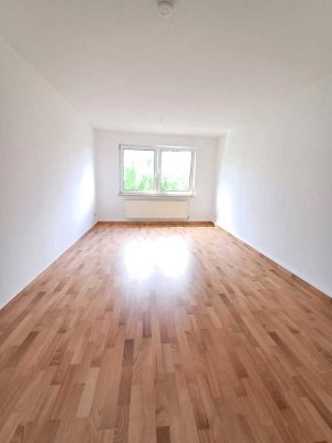 Familienfreundliche 3-Zimmer-Wohnung mit Wannenbad in Abtshagen