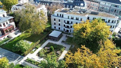 Hochwertig leben am Schillerplatz mit ca. 15 m² Süddachterrasse!