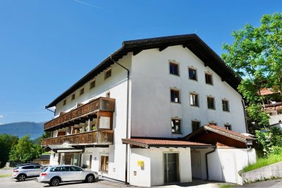 Idyllische I Sanierte I 2 Zimmer Wohnung