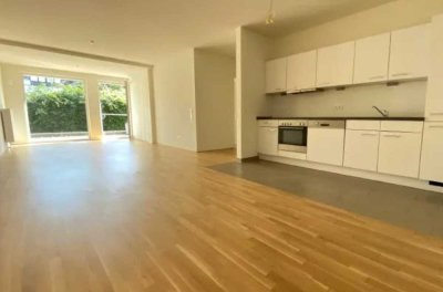 Zuhause mit 3 Zimmern und Terrasse in Eilbek