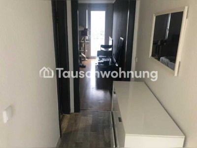 Tauschwohnung: Charmante 1-Zimmer-Wohnung mit Balkon und Einbauküche