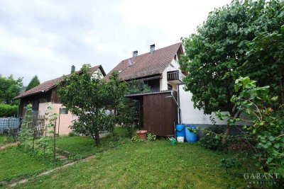 Ein charmantes Haus - Elektrik und Wasserleitungen neu!