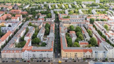 QII - 3,6% Rendite - vermietete 3 Zimmer Dachgeschosswohnung