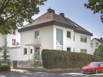 Geräumiges, vollständig renoviertes 6-Raum-Einfamilienhaus