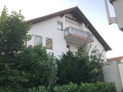 Landau-Godramstein tolle Maisonettewohnung 7 1/2 ZiKü4Bäder 3 Balk.Stpl.