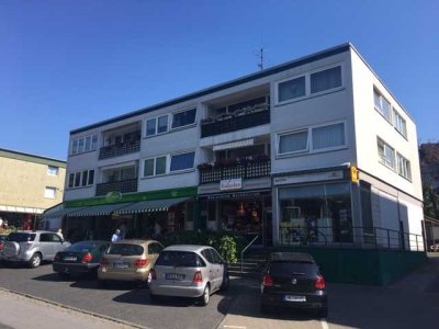 Große 3-Zimmer-Wohnung in zentraler Lage mit großem Balkon