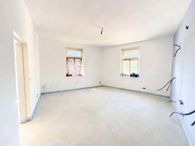 ERSTBEZUG nach Generalsanierung, 50,81 m2 Eigentumswohnung in einem Altbauwohnhaus, Nähe Matzner Park, 5 min zum Bahnhof Wien Penzing!