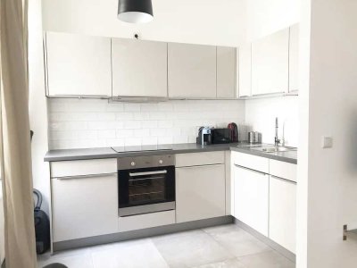 Exklusive 2-Zimmer-Wohnung mit Balkon und Einbauküche in Waldkraiburg