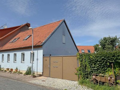 Energieeffizienter Dreiseitenhof mit 4 Wohneinheiten - Ideal für Mehrgenerationenwohnen