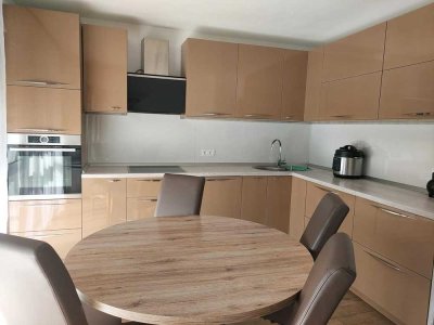 Freundliche 3-Zimmer-Wohnung mit gehobener Innenausstattung in Gingen an der Fils