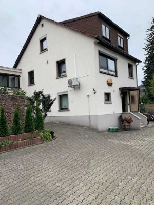 Charmante helle 2-ZKB-Wohnung  in Neckarnähe gelegen