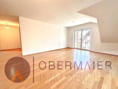 Traumhafte Dachgeschosswohnung mit Blick in die Berge!