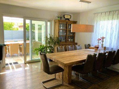 MODERNES TRAUMHAUS mit POOL &amp; WELLNESSBEREICH / ZENTRUMSNAHE RUHIGE SIEDLUNGSLAGE / SACKGASSE