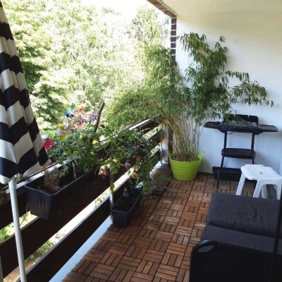 Familienfreundliche Wohnung mit Balkon und Einbauküche