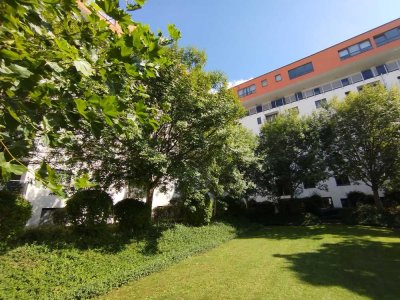 **Sonnige Innenhoflage - moderne 2-Zimmer-Wohnung in ruhiger Stadtlage**