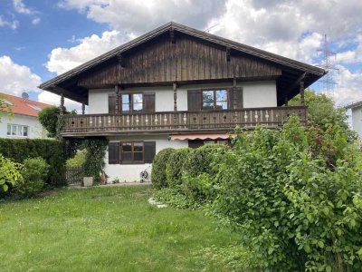 Ruhig gelegene Doppelhaushälfte mit großem Garten in Starnberg/Perchting