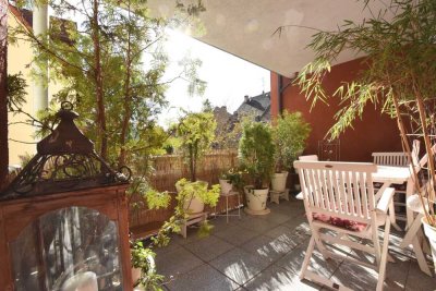 Leben und Wohnen mitten in Villingen 
sonnige 3-Zi.-Wohnung mit Einbauküche,
Balkon, Aufzug, Kelle