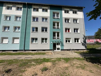 Gemütliche 2,5-Zi.-Wohnung im Erdgeschoss mit Balkon!