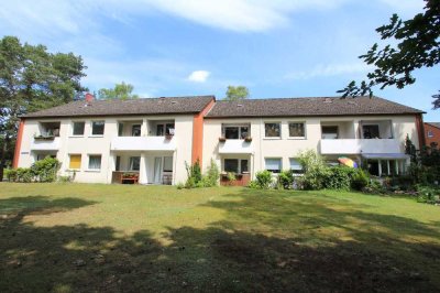 Helle, komfortabel geschnittene 2-Zimmer-Wohnung im Erdeschoss mit Terrasse