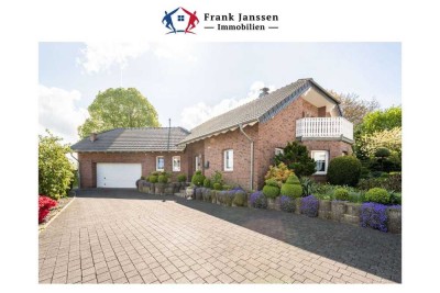 Freistehendes & hochwertiges Einfamilienhaus in Daun - BJ 1999 - Traumhafter Garten & Doppelgarage