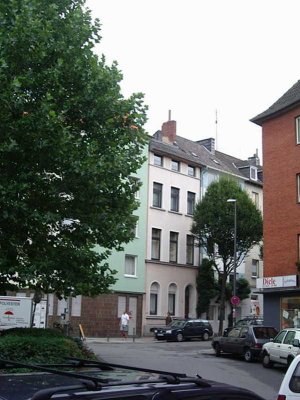 Altbauwohnung am Suermondplatz/ Innenstadt (mögl. ab sofort oder 01.06.)