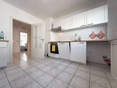 Schöne 2-Zimmer-Wohnung mit Balkon und modernisiertem Tageslichtbad