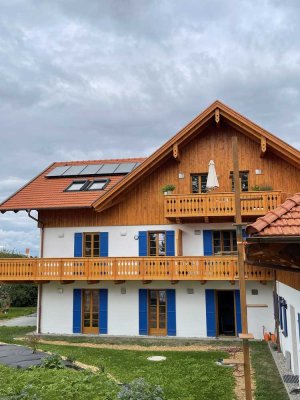 Charmante DG-Wohnung: 4 Zimmer, 110m² - Hell & Geräumig!