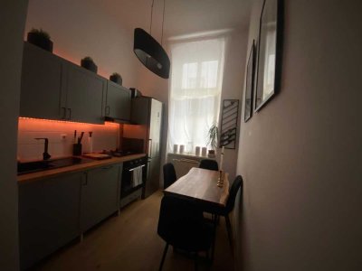 Renovierte 2-Zimmer Altbau-Maisonette-Wohnung in bester Lage Prenzlauer Berg