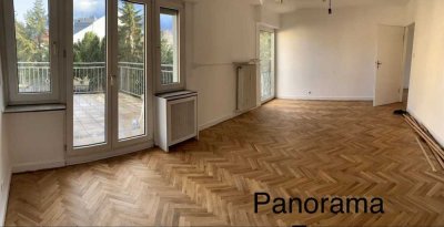 3 Zimmer Wohnung mit 3 Balkonen und Ofen