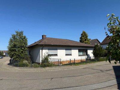 Etwas ganz Besonderes: Freistehendes Bungalow in sehr ruhiger Top-Lage