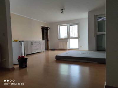 1-Raum-Erdgeschosswohnung in Erfurt Kühnhausen