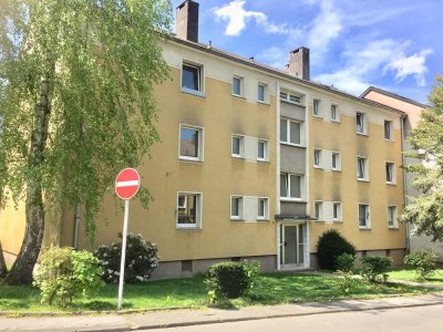 Frisch renovierte 3-Zi.-EG-Whg. mit Tageslichtbad