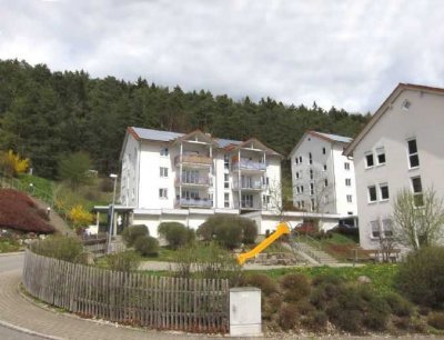 Helle und gut geschnittene 4-Zimmer Eigentumswohnung- Wohnberechtigungsschein nicht erforderlich