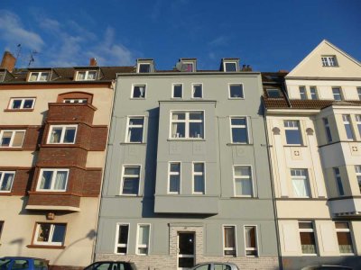 2-Zimmer-Wohnung in Düsseldorf-Bilk, EBK, Balkon, Garten