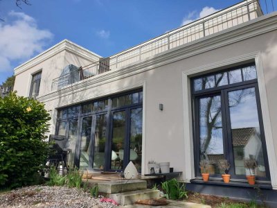 Großzügige Maisonette-Wohnung mit Balkon/Terrasse in Hamburg-Rissen