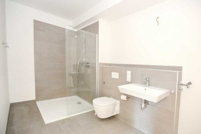 Helle 2-Zimmer-Wohnung mit großen Garten