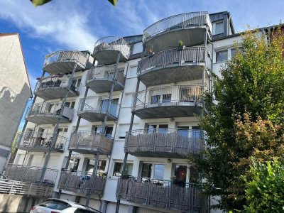 Individuell und variabel *** Wohnen mit zwei Sonnen-Balkonen in ruhiger Citylage