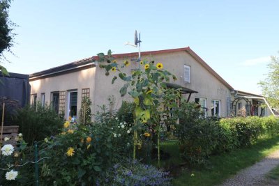 Ebenerdiges Wohngebäude  mit 8 Wohnungseinheiten als Renditeobjekt  in Ostseenähe