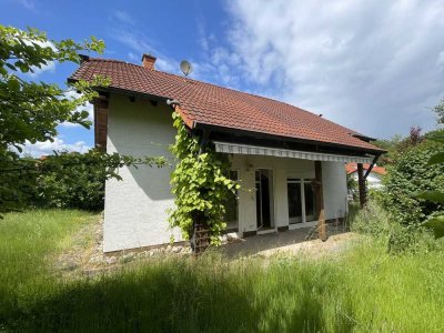 Erschwingliches Einfamilienhaus mit Renovierungsbedarf!
KEINE KÄUFERPROVISION