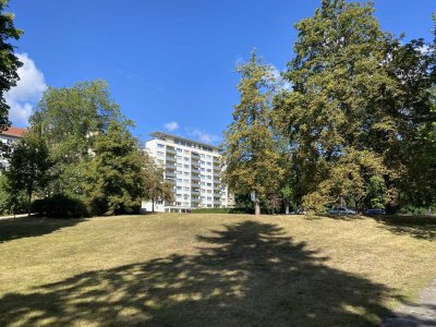 Schöne 2-Raum-Wohnung mit Balkon und Fahrstuhl