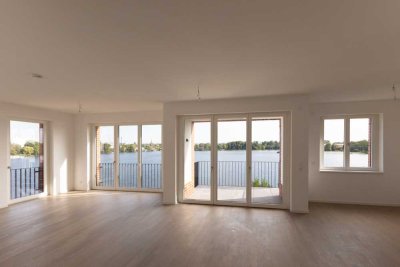 Wohnen für gehobene Ansprüche - Helle 3 Zimmer Wohnung auf der Insel Eiswerder in erster Wasserreihe