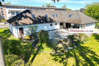 IMMOBERLIN.DE - Traumhafte Lag!  Großzügiger Bungalow mit Südwestgarten am Stadtrand