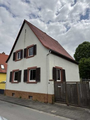 Schönes Haus mit großem Grundstück