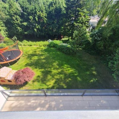 Luxushaushälfte mit Garten