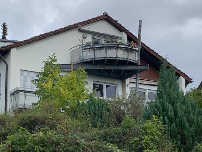 Wohnen wie im eigenen Haus in der Beletage mit atemberaubender Aussicht