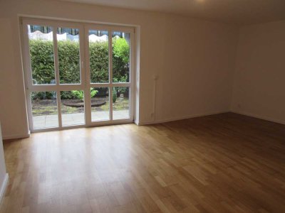 TOP - 1-Zi.-Wohnung -frei- EG mit Terrasse und Gartenanteil
